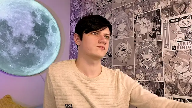 Snapshot of Allert_ chatting on 10.28.25 Allert online show from 10.28.25