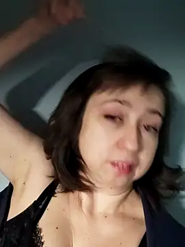 Snapshot of MaryKiki5619 chatting on 02.03.26 MaryKiki5619 online show from 02.03.26