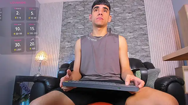 zack joness18 online show from 11.23.25