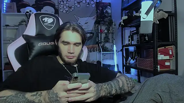 Go V Cs online show from 11.05.25