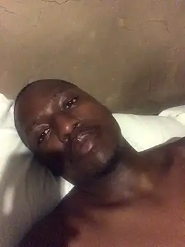 bezetN online show from 10.30.25