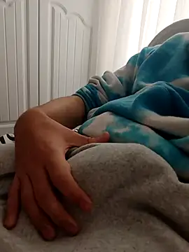 burak682 online show from 10.26.25