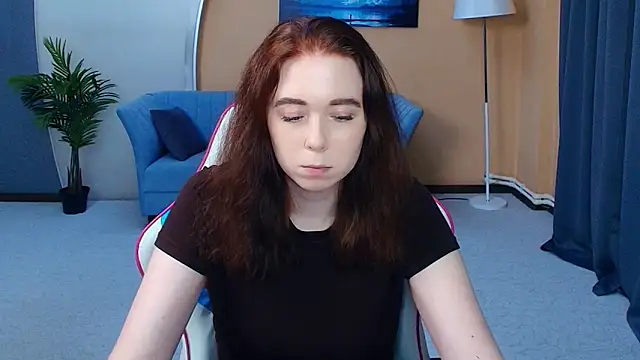 Snapshot of AddieOsler chatting on 05.15.26 AddieOsler online show from 05.15.26