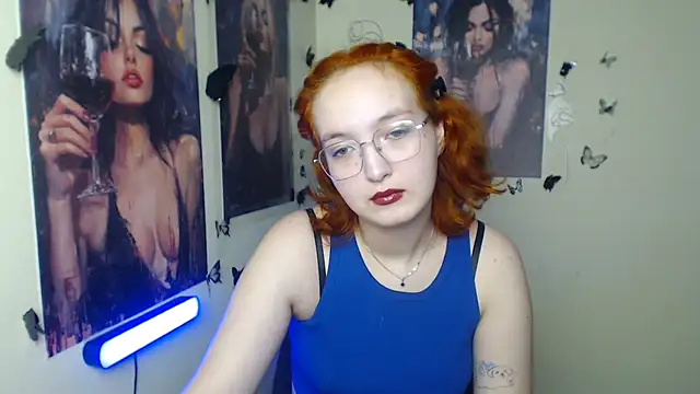 MissAriaa online show from 12.22.25