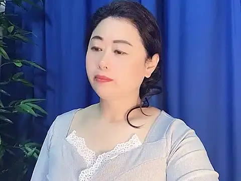 yaoyao22678 online show from 10.30.25