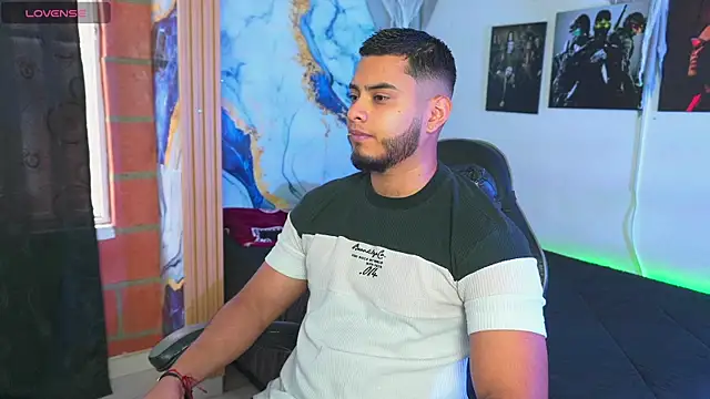 Tiler wolker online show from 11.09.25