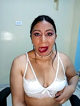 Esmeralda 546 online show from 11.07.25