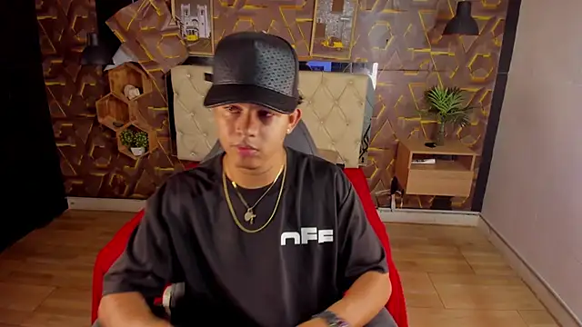 Snapshot of Maicol_ortiz chatting on 11.01.25 Maicol ortiz online show from 11.01.25