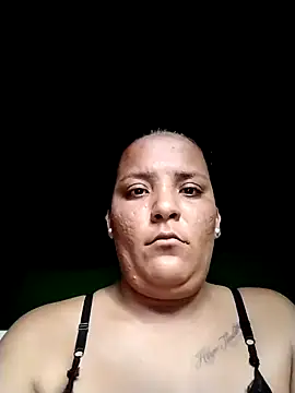 Snapshot of dan_sandy chatting on 10.28.25 dan sandy online show from 10.28.25