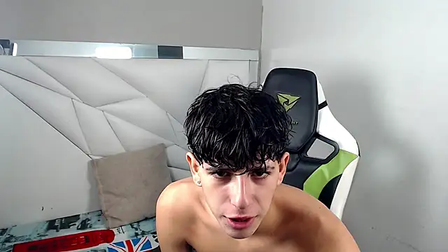 Cash G  online show from 12.15.25