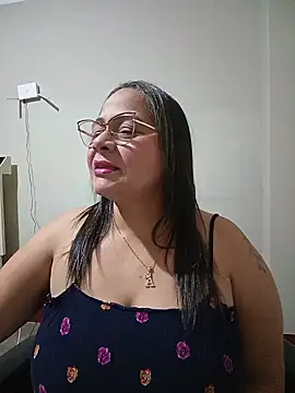 Snapshot of Angie_milf50 chatting on 08.01.26 Angie milf50 online show from 08.01.26