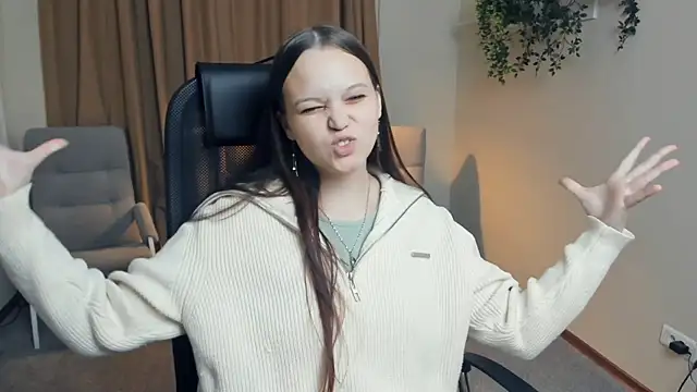 Snapshot of LaDubyk chatting on 10.27.25 LaDubyk online show from 10.27.25