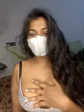 Snapshot of raniji-133 chatting on 04.24.26 raniji-133 online show from 04.24.26