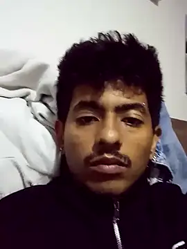 SkinniYamo online show from 04.14.26