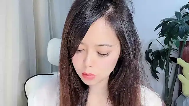 Tangt- online show from 12.18.25