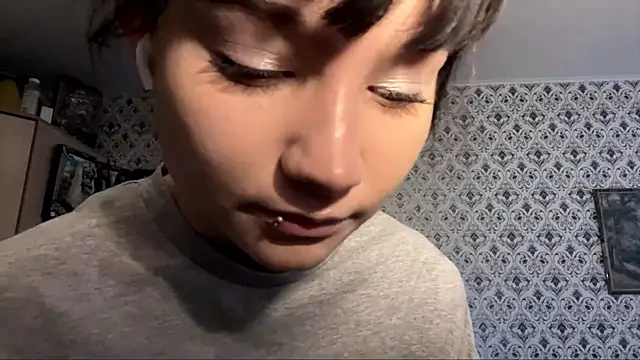 SofiaDreams09 online show from 11.12.25