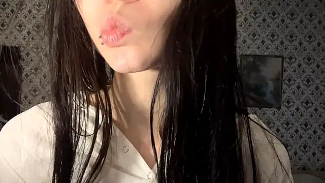 SofiaDreams09 online show from 12.20.25