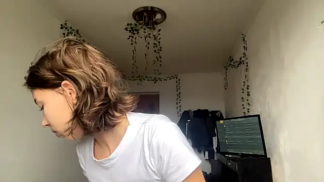 LilithFlamey online show from 11.12.25