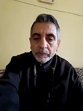 olgunadam7831 online show from 11.14.25