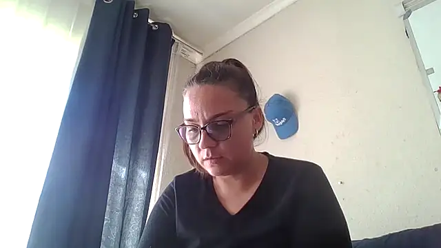 Snapshot of lilMissMarli chatting on 07.15.26 lilMissMarli online show from 07.15.26