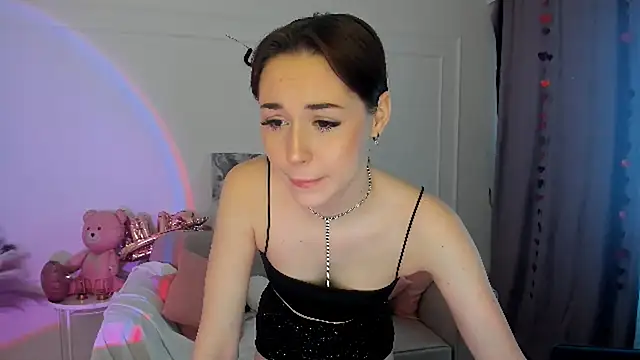 MakeYoueHappy online show from 02.21.26