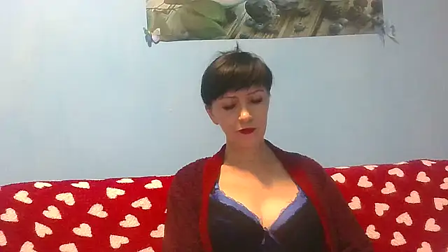 IffetLove42 online show from 11.12.25