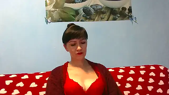 IffetLove42 online show from 11.22.25