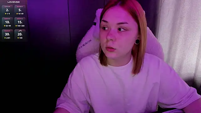 Snapshot of sophia_lix chatting on 05.25.26 sophia lix online show from 05.25.26