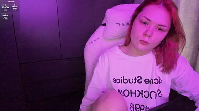Snapshot of sophia_lix chatting on 06.16.26 sophia lix online show from 06.16.26