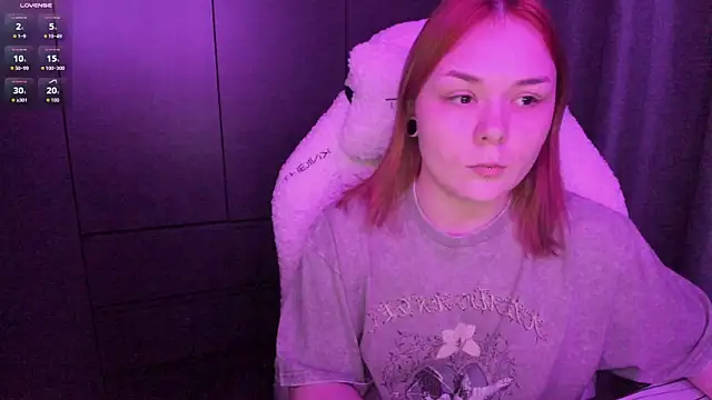 Snapshot of sophia_lix chatting on 06.29.26 sophia lix online show from 06.29.26