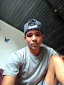 Alex Sweeting online show from 02.11.26