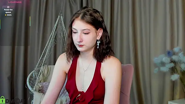 May Yam online show from 11.17.25