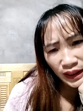 emini-xx online show from 11.25.25