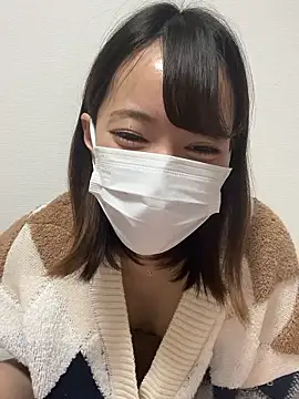 Snapshot of JUAchan chatting on 10.28.25 JUAchan online show from 10.28.25