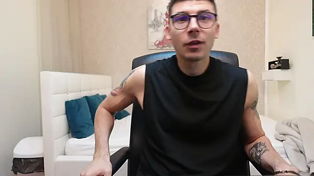  Alex Star online show from 10.30.25