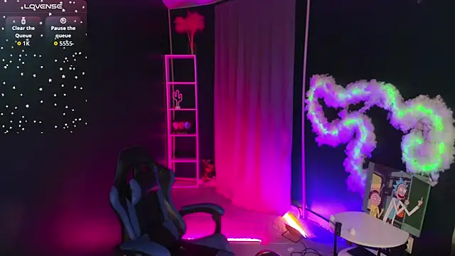 Snapshot of AngelWisee chatting on 01.17.26 AngelWisee online show from 01.17.26