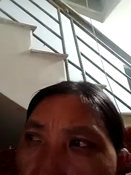 bella-la online show from 11.05.25