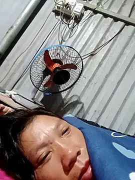 bella-la online show from 11.13.25