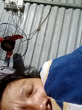 bella-la online show from 11.28.25