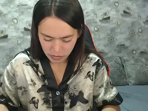 Femme Hera online show from 11.12.25