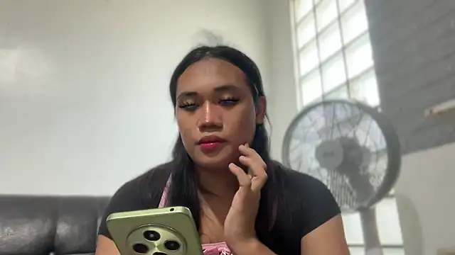 untouchable mia online show from 11.01.25