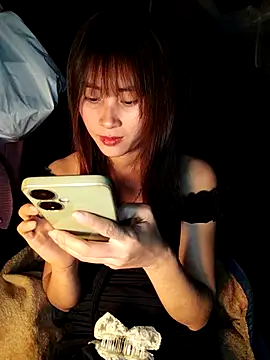 Snapshot of Em_xinh01 chatting on 02.10.26 Em xinh01 online show from 02.10.26