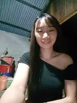 Snapshot of Linh_sexy98 chatting on 05.18.26 Linh sexy98 online show from 05.18.26