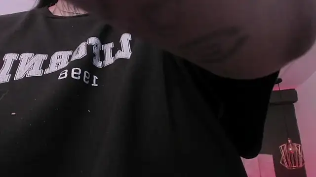 mia jagger online show from 04.16.26