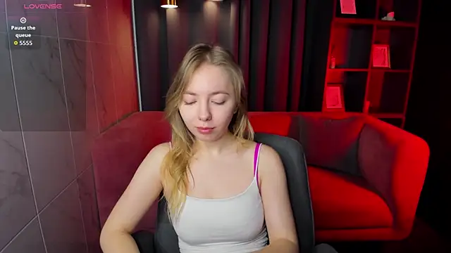 Nora Miller online show from 12.20.25