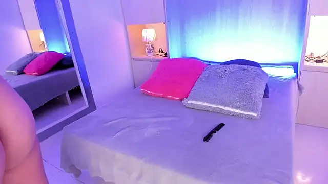 GabyMason  online show from 11.11.25