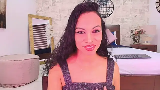 Marilyn Blakee online show from 11.14.25