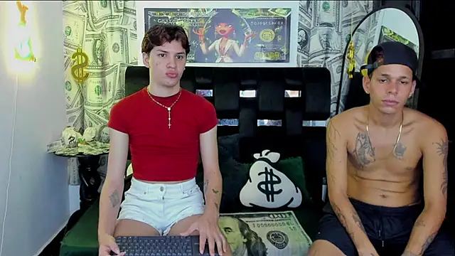 Snapshot of Magic_Duo chatting on 11.03.25 Magic Duo online show from 11.03.25