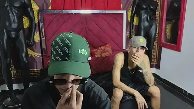 Latin Duo13 online show from 11.01.25