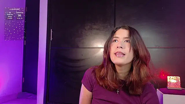 emilyy1  online show from 12.19.25